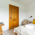 Noclegi SIUSTER z widokiem na góry - świetna lokalizacja, blisko Term Bukovina oraz stoków! - w okresie zimowym śniadania oraz obiady serwowane są w obiekcie 120m dalej 3* Bukowina Tatrzańska